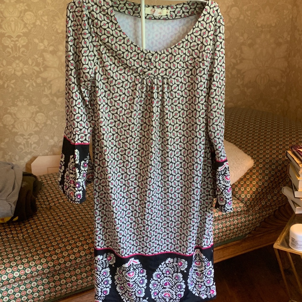 Aryeh bell sleeve dress.‎ Worn once .